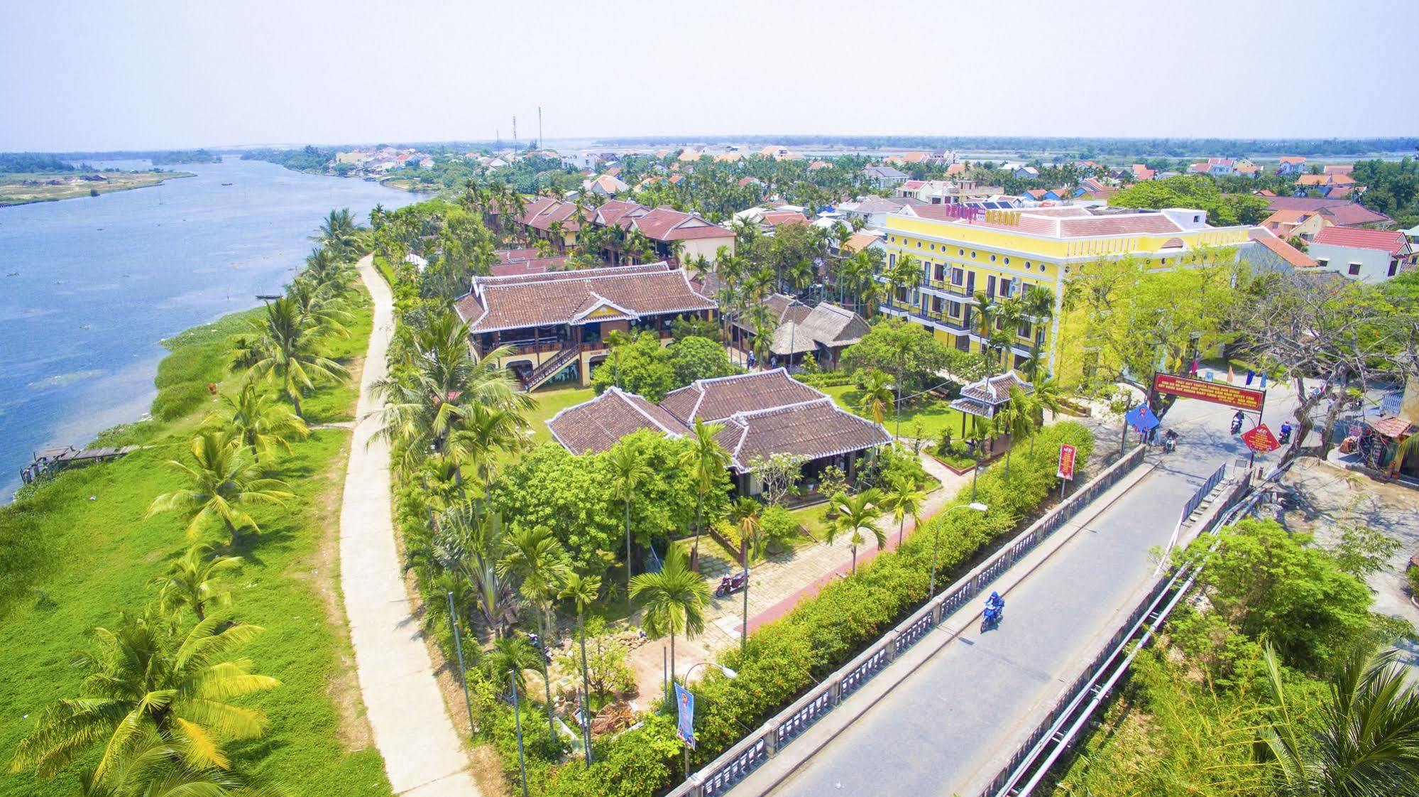 Pho Hoi Riverside Resort Hoi An Exterior photo