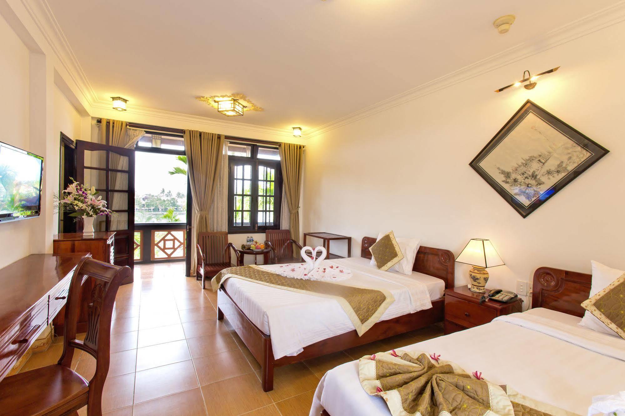 Pho Hoi Riverside Resort Hoi An Exterior photo