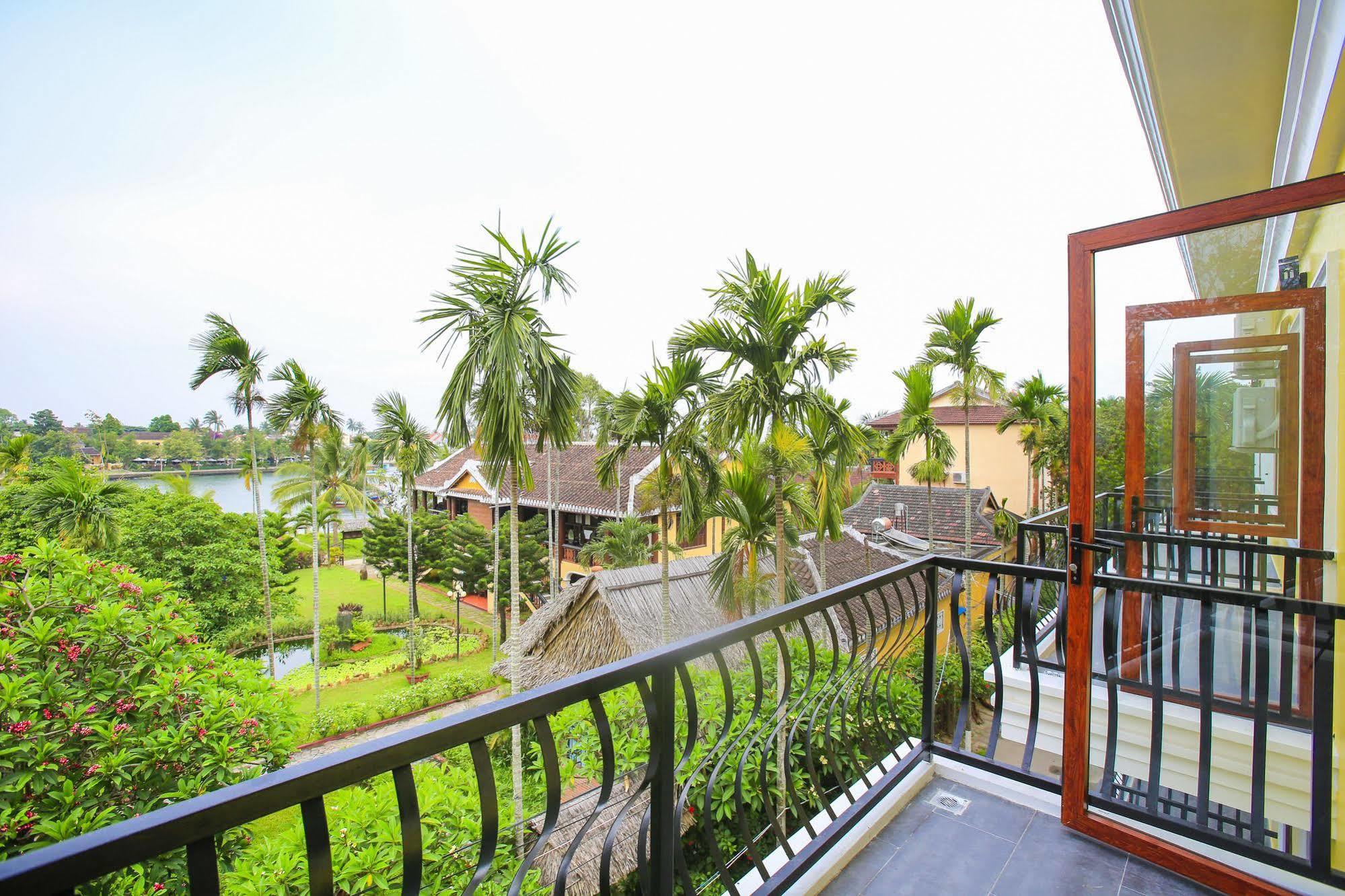 Pho Hoi Riverside Resort Hoi An Exterior photo